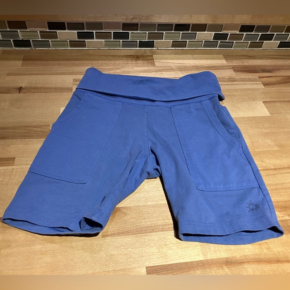 Offline by Aerie shorts, periwinkle, size extra small, excellent condition